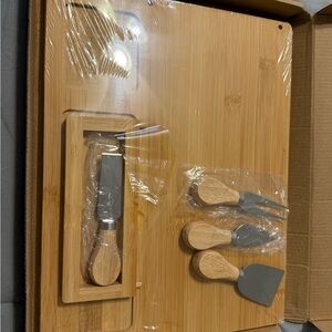 Bamboo Cheese Board with Knife Set